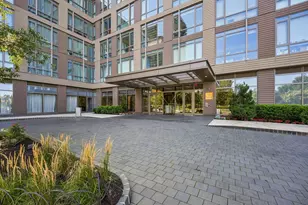 75 Park Ln S, Jersey City, NJ 07310 - Photo 42