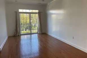 2 Tottenham Ct, Jersey City, NJ 07305 - Photo 12