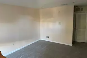 2 Tottenham Ct, Jersey City, NJ 07305 - Photo 16