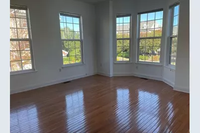 2 Tottenham Ct, Jersey City, NJ 07305 - Photo 8