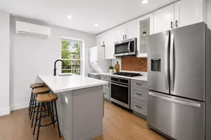 216 6th St, Jersey City, NJ 07302 - Photo 2
