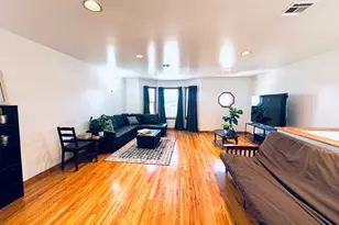 162 W 53rd St, Bayonne, NJ 07306 - Photo 4