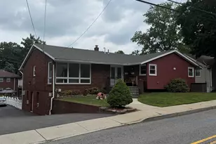 121 Sunset Pl, Palisades Park, NJ 07650 - Photo 1