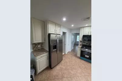 121 Sunset Pl #1, Palisades Park, NJ 07650 - Photo 10