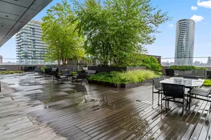 75 Park Ln S, Jersey City, NJ 07310 - Photo 32