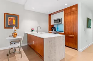 75 Park Ln S, Jersey City, NJ 07310 - Photo 6