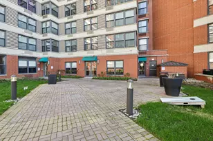102 Christopher Columbus Dr, Jersey City, NJ 07302 - Photo 22