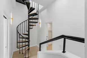 61 5th St, Hoboken, NJ 07030 - Photo 30