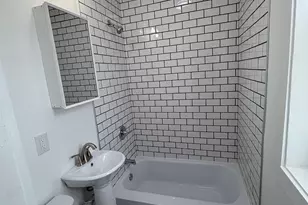 186 Avenue F, Bayonne, NJ 07002 - Photo 2