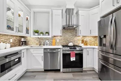 128 Sherman Pl, Jersey City, NJ 07307 - Photo 12