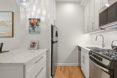 155 14th St #4L, Hoboken, NJ 07030 - Photo 4