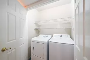 79 Sherman Pl, Jersey City, NJ 07307 - Photo 26
