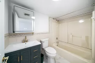 79 Sherman Pl, Jersey City, NJ 07307 - Photo 30