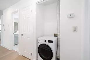 79 Sherman Pl, Jersey City, NJ 07307 - Photo 20