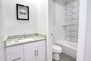 647 Ocean Ave, Jersey City, NJ 07307 - Photo 22