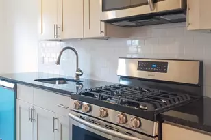 204 North St, Jersey City, NJ 07307 - Photo 8