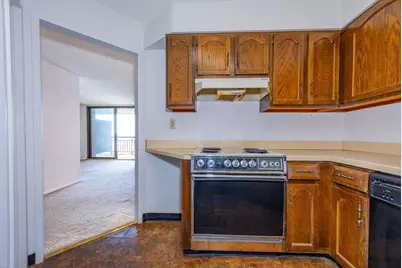 418 Harmon Cove Tower, Secaucus, NJ 07094 - Photo 10