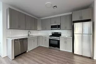 306 Bergen Ave, Jersey City, NJ 07305 - Photo 6