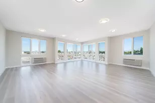 16 Bennett St, Jersey City, NJ 07304 - Photo 6