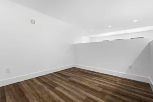 4 Beacon Way, Jersey City, NJ 07304 - Photo 16