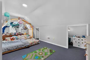 480 Ave E, Bayonne, NJ 07002 - Photo 12