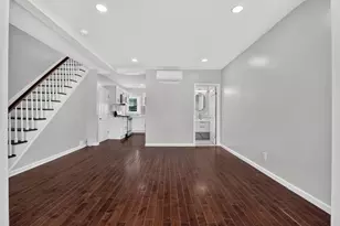 46 E 44th St, Bayonne, NJ 07002 - Photo 2