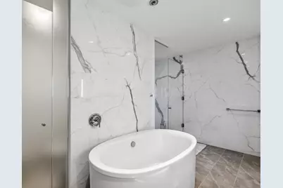800 Avenue At Port Imperial #703, Weehawken, NJ 07086 - Photo 16