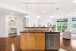 615 Adams St, Hoboken, NJ 07030 - Photo 10
