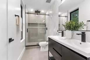 13 Wegman Ct, Jersey City, NJ 07305 - Photo 26