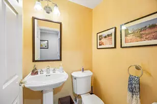 135 Abbie Ct, Guttenberg, NJ 07093 - Photo 14