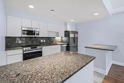 207 Shearwater Ct West #44, Jersey City, NJ 07305 - Photo 10