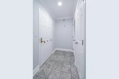 207 Shearwater Ct West #44, Jersey City, NJ 07305 - Photo 6