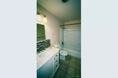 134 Kearney Ave, Jersey City, NJ 07305 - Photo 12