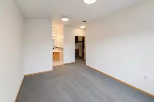 30 Andrew St, Bayonne, NJ 07002 - Photo 8