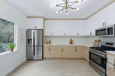 281 Avenue C, Bayonne, NJ 07002 - Photo 4
