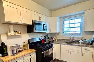 241 Passaic St, Rochelle Park Township, NJ 07093 - Photo 8