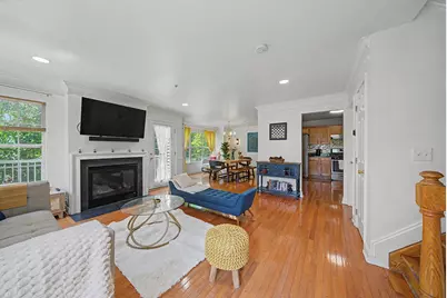 180 Blue Heron Dr #180, Secaucus, NJ 07094 - Photo 10