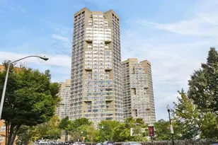 7002 Blvd E, Guttenberg, NJ 07093 - Photo 1