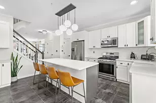 436 Albany Ct, West New York, NJ 07093 - Photo 8