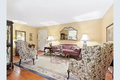 214 Avenue A #A7, Bayonne, NJ 07002 - Photo 4