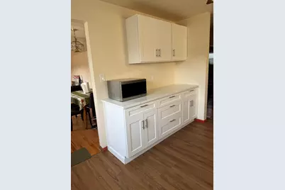 60 Williams Ave, Jersey City, NJ 07304 - Photo 12