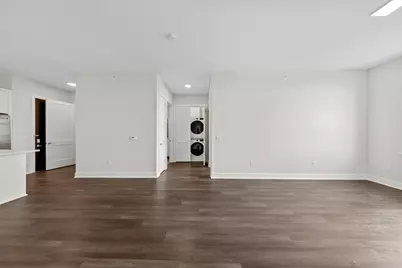 121 34th St #402, Union City, NJ 07087 - Photo 8