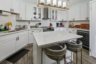 627 Harmon Cove Tower, Secaucus, NJ 07094 - Photo 6
