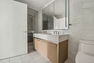 75 Park Ln S, Jersey City, NJ 07310 - Photo 12