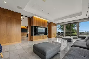 75 Park Ln S, Jersey City, NJ 07310 - Photo 24