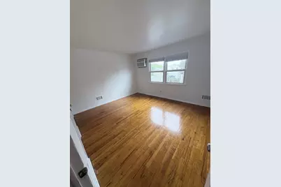 24 Colonial Dr #2, Bayonne, NJ 07002 - Photo 6