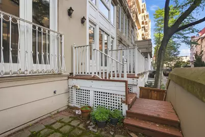 207 Shearwater Ct West #17, Jersey City, NJ 07305 - Photo 34