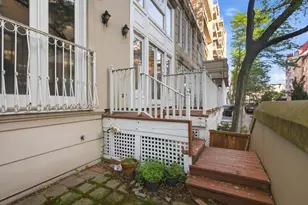 207 Shearwater Ct W, Jersey City, NJ 07305 - Photo 34