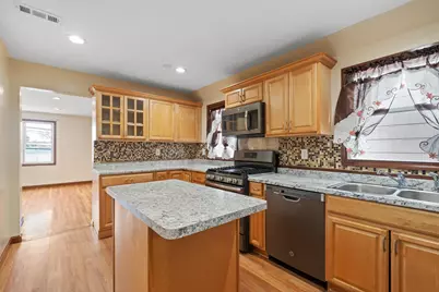 387 Cator Ave #2, Jersey City, NJ 07304 - Photo 8