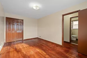387 Cator Ave, Jersey City, NJ 07304 - Photo 12